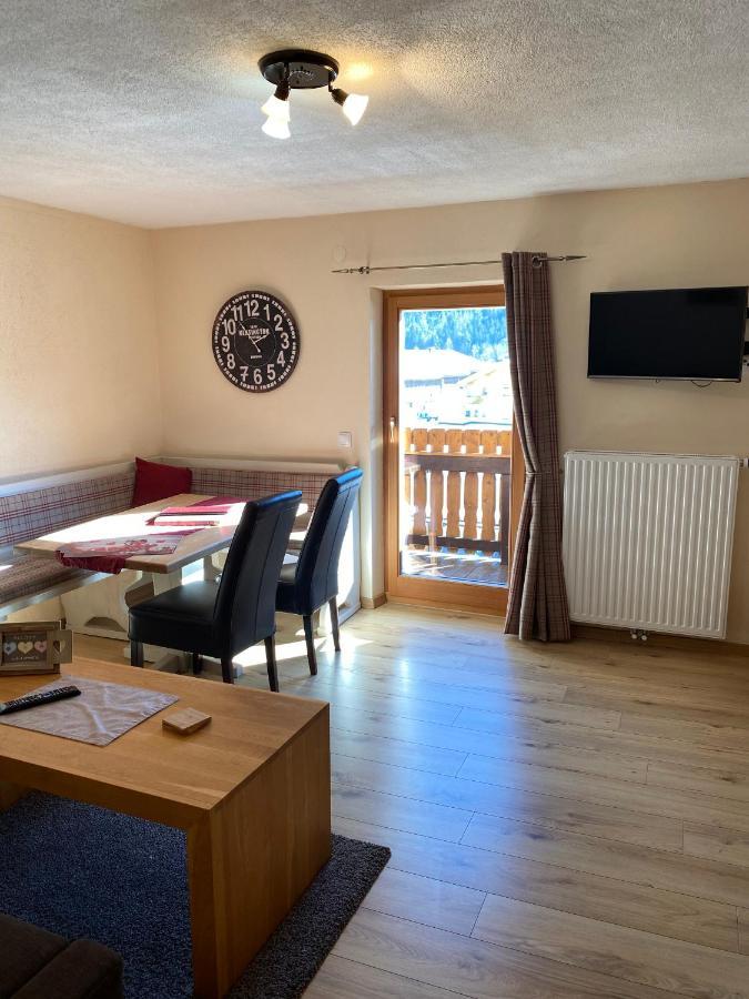 Apartamento Haus Alpenrose Waidring Exterior foto