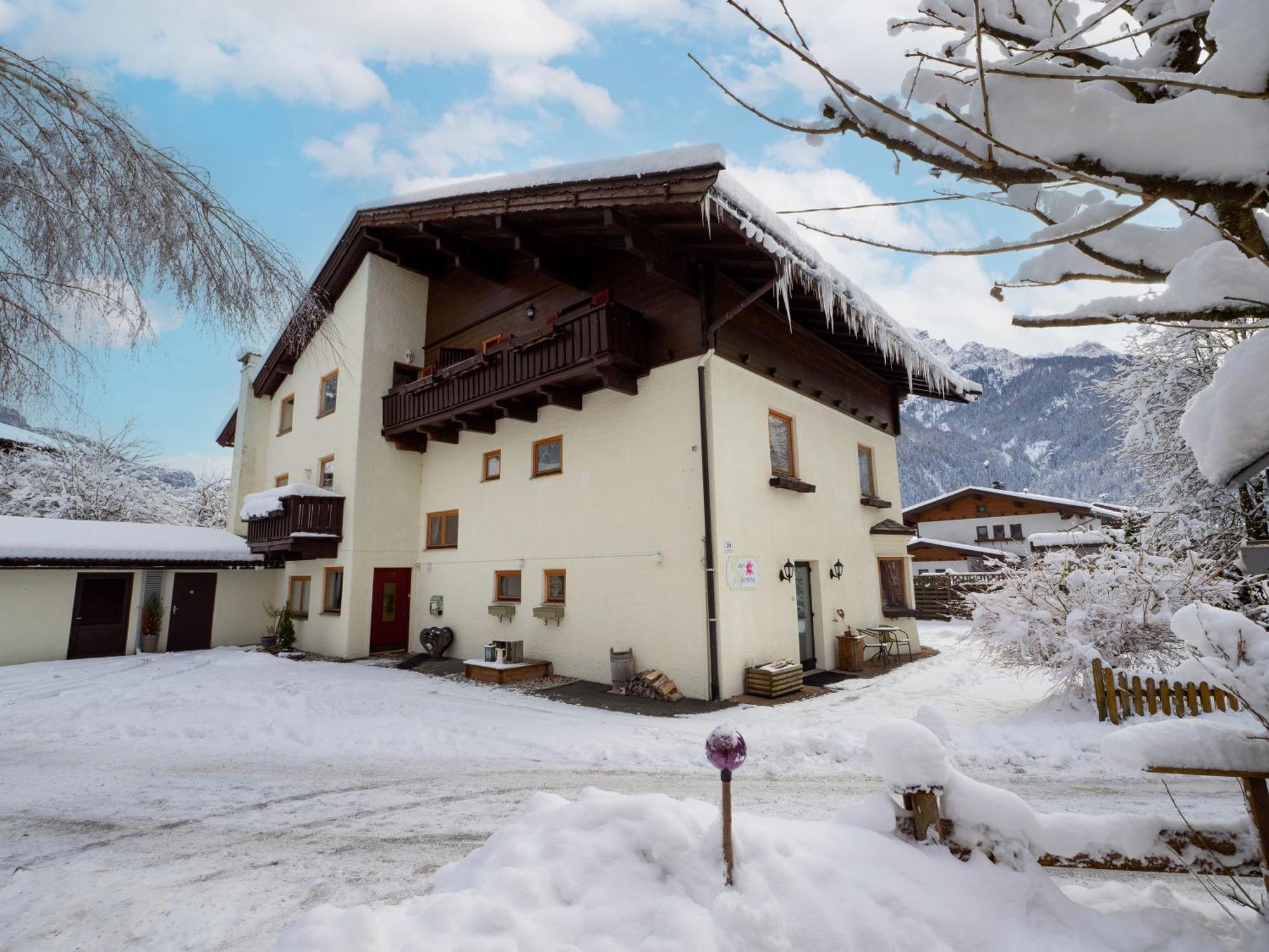 Apartamento Haus Alpenrose Waidring Exterior foto